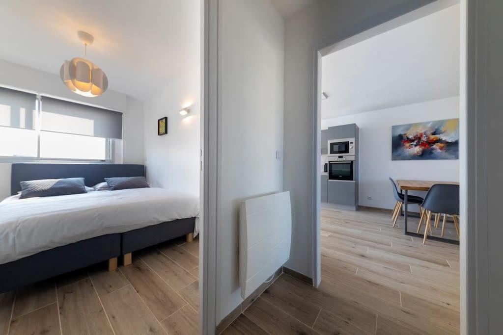 Bord De Plage.magnifique Face Mer. Apartment Calais